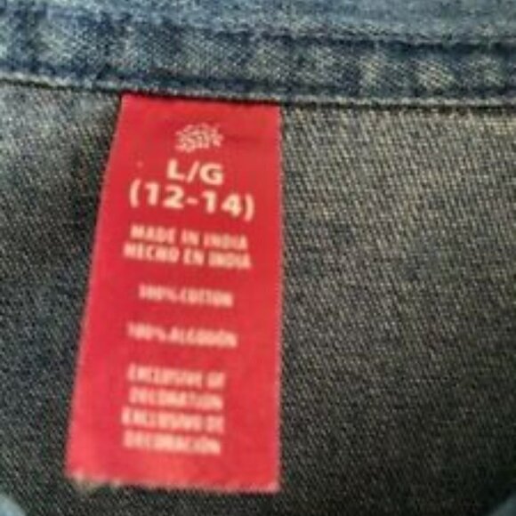 BLUE DENIM WOMEN'S SHIRT EMBROIDERED MERRY CHRISTMAS SIZE LARGE - Picture 6 of 6